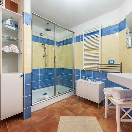 Apartman In - Nuoro Provinz 36650 *