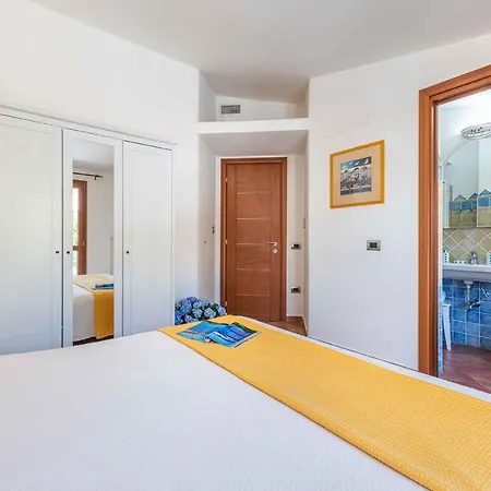 Apartman In - Nuoro Provinz 36650 Cala Gonone